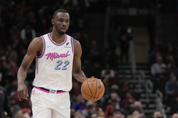 Phóng viên của Forbes: Lakers và Heat đã khởi động lại các cuộc thảo luận về giao dịch Wiggins, Lake